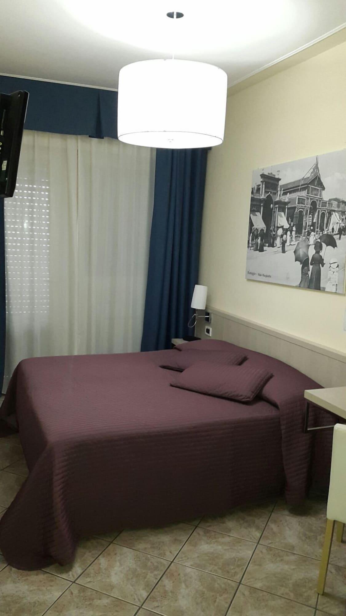 וירג'יו Hotel Bella Riviera Lungomare מראה חיצוני תמונה