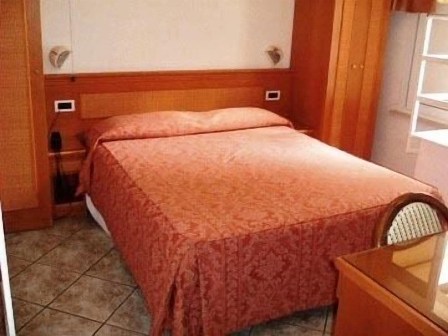 וירג'יו Hotel Bella Riviera Lungomare מראה חיצוני תמונה