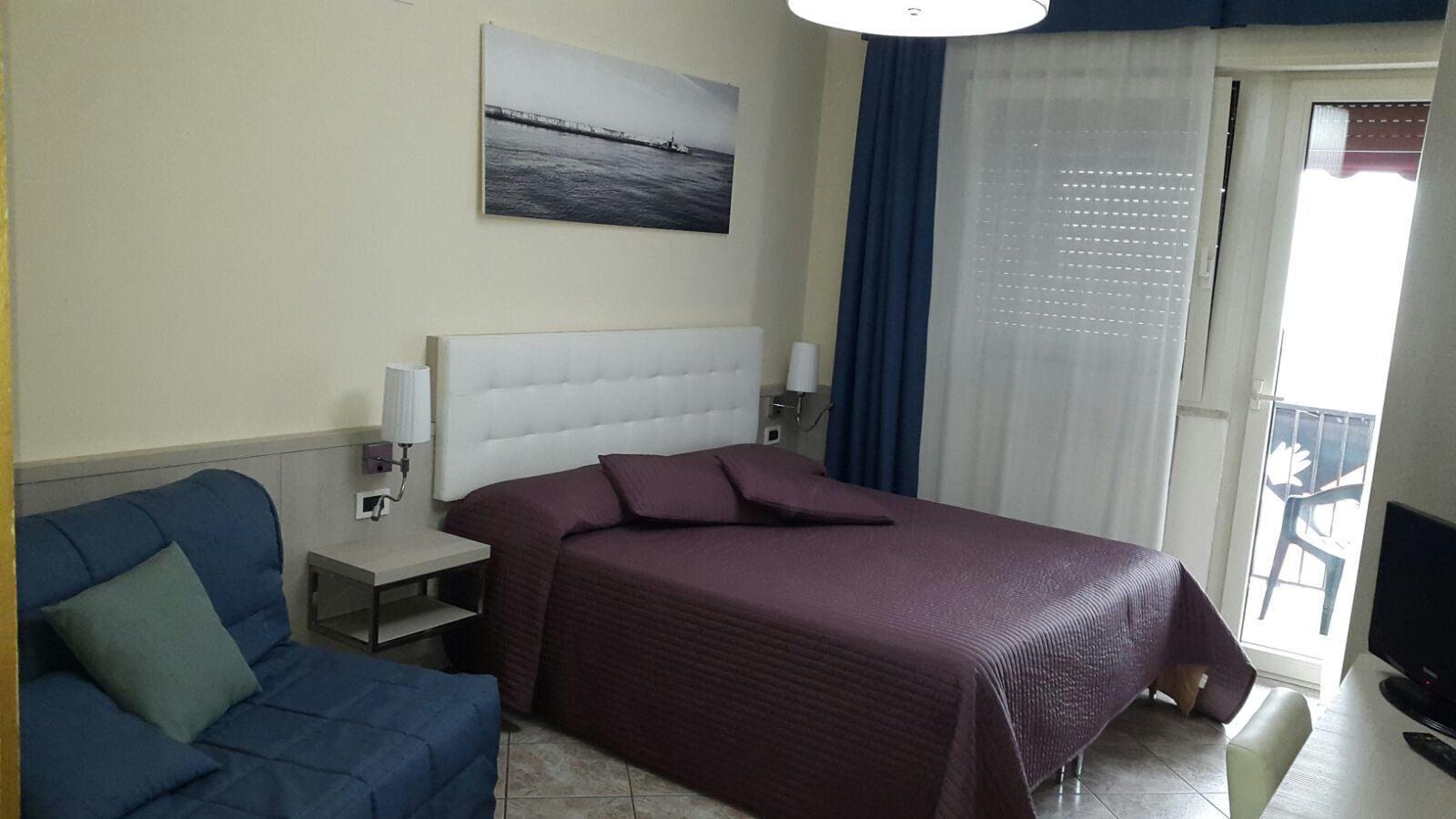 וירג'יו Hotel Bella Riviera Lungomare מראה חיצוני תמונה