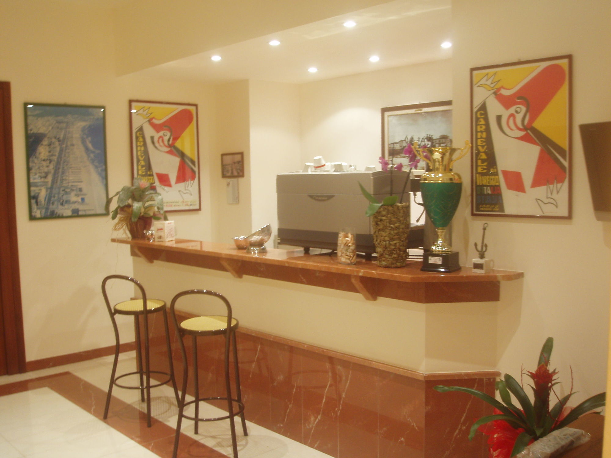 וירג'יו Hotel Bella Riviera Lungomare מראה חיצוני תמונה